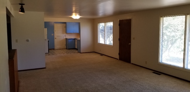 Photo - 9128 48th Ave S