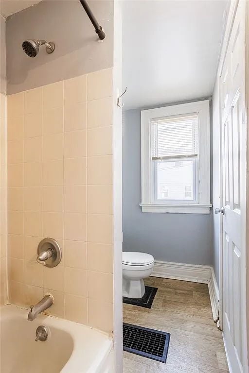 Building Photo - Spacious 2-Bedroom Apartment on Fulton Unit 1