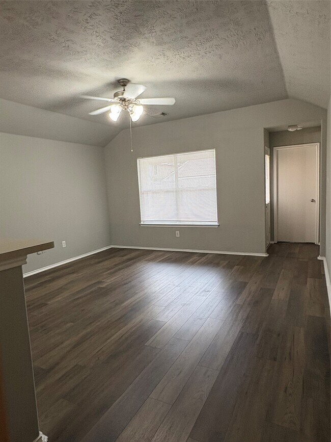 Photo - 20002 Parkstone Bend Ln