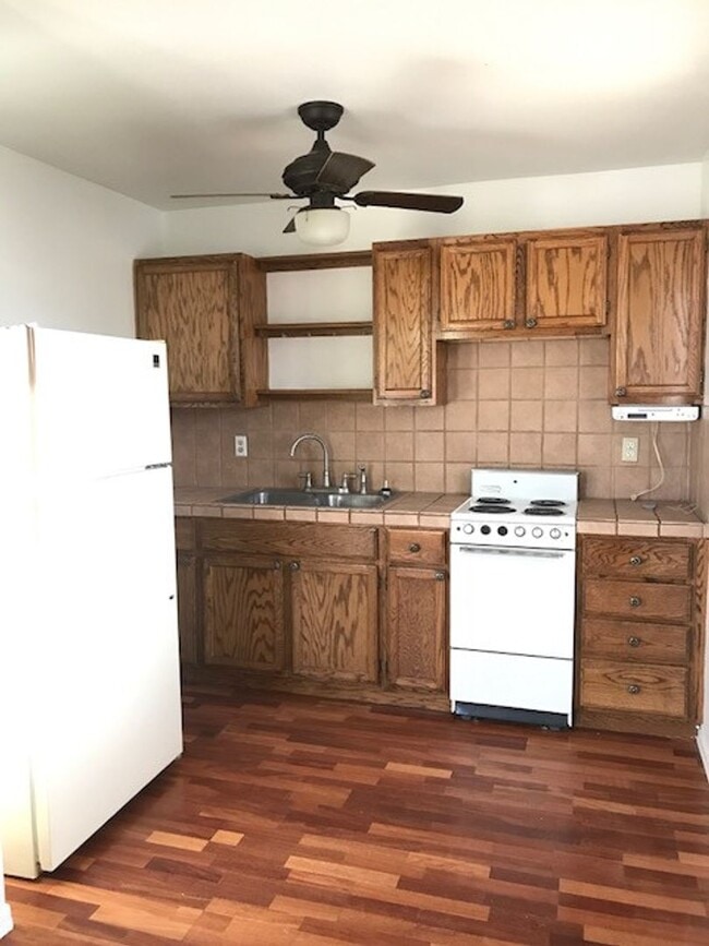 Photo - 11095 E Meadow Dr Unit Guest House