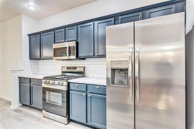 Photo - 3438 Flowstone Ln
