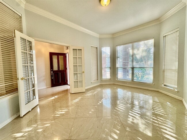 Photo - 2604 Hidden Creek Dr