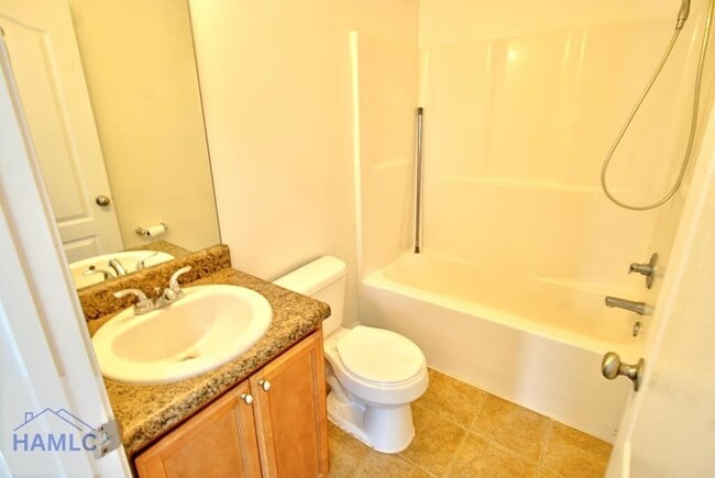 Photo - 907 Rachel Ln