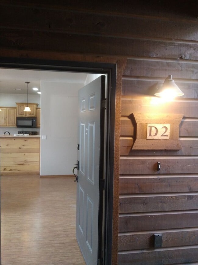 Photo - D2 is Rare Ground Level 2 bed / 2 bath Unit D2