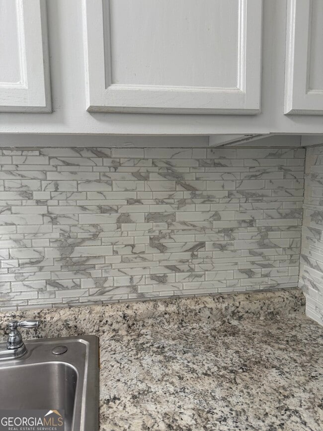 Photo - 5770 Satterfield Dr