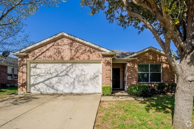 Building Photo - 4700 Rhone Dr Rental
