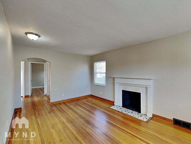 Photo - 675 Brookside Dr