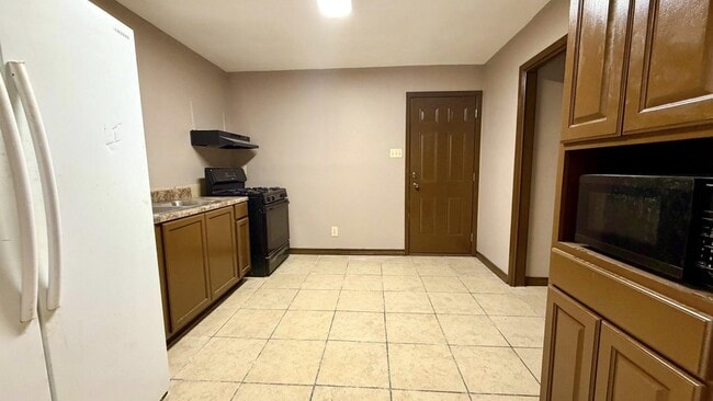 Photo - 1419 Reagan Dr