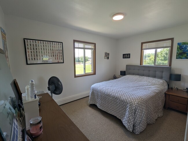 Photo - 298 Prairie View St