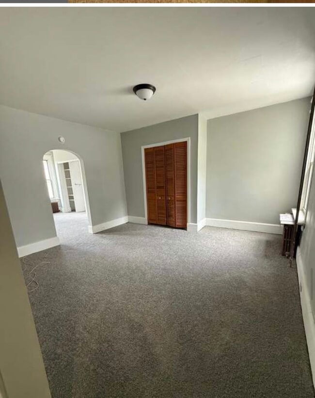 Photo - 405 E Market St Unit #B