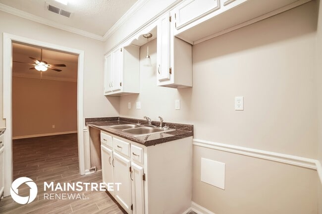 Photo - 7683 Stonycreek Cove