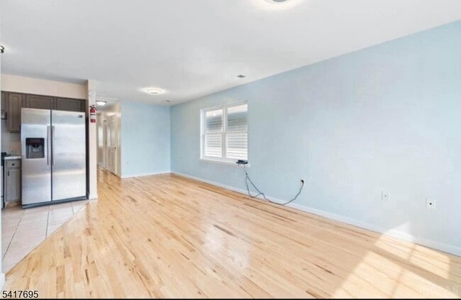 Photo - 309 Court St