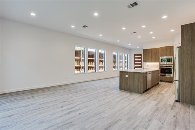 2335 Hondo Ave