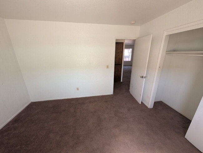 Photo - "Charming Studio Retreat: Your Cozy Haven in Porterville!" Unit B