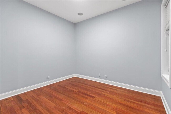Photo - 3 bedroom in Chicago IL 60622 Condo Unit 3
