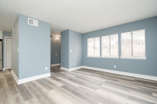 Photo - 7560 Taylor Rd Unit 20