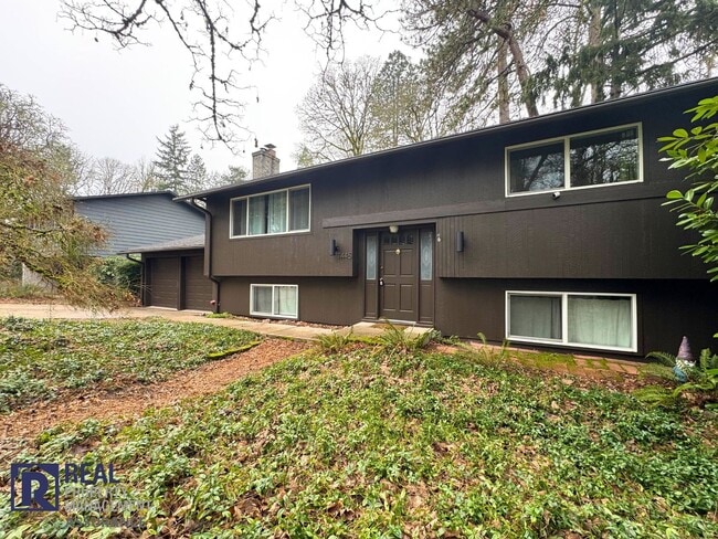 Photo - Beautifully Updated 4BR Beaverton Home with Covered Deck & Huge Yard!