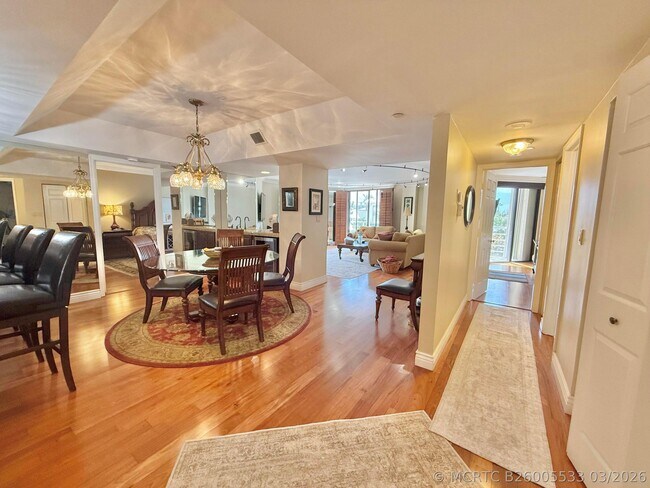 176 Helios Dr Unit 203
