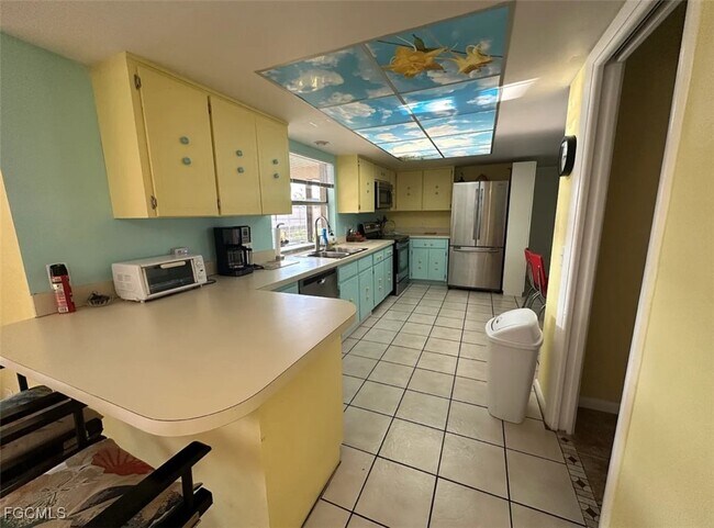 Photo - 313 SE 16th Pl