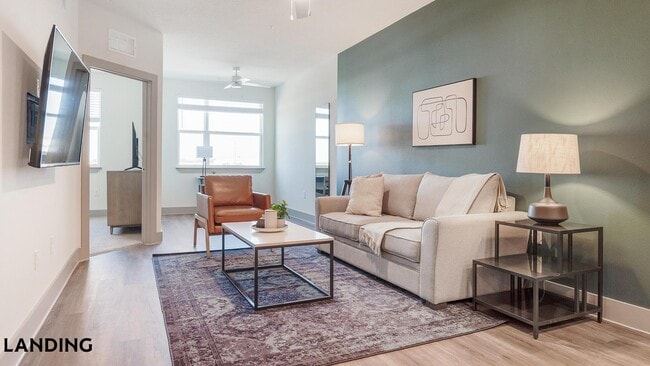 Photo - 2995 Railside Lp Unidad 4-316