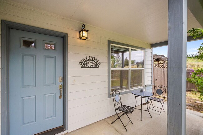 Photo - Spacious 3 Bed Home in Southeast Bend