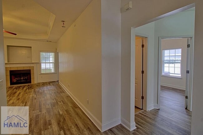 Photo - 907 Rachel Ln