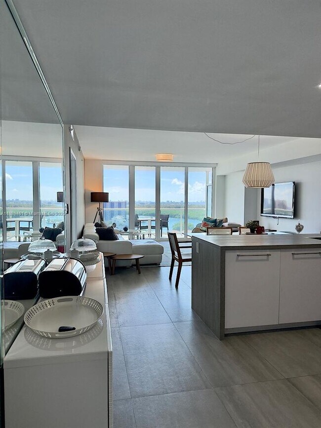 Photo - 400 Sunny Isles Blvd