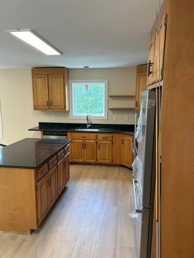 Photo - 207 Burton Street Ext Unidad 2nd floor