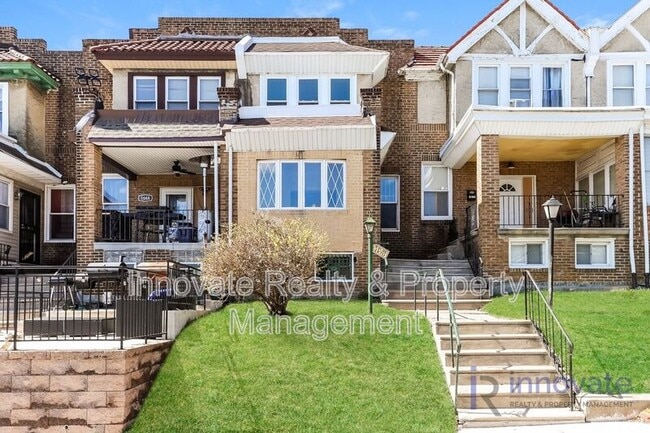 Building Photo - 1670 N Felton St