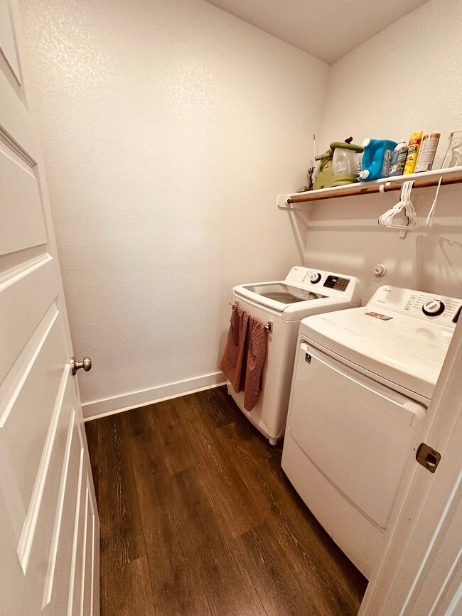 Photo - 3104 Morlanga St