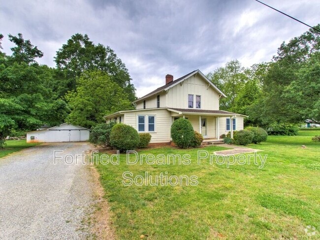 Building Photo - 7507 Greenlawn Dr Rental
