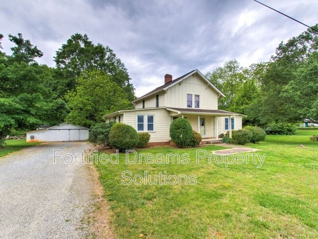 Photo - 7507 Greenlawn Dr House