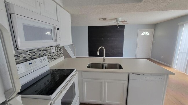 Photo - 4410 Shadow Crest Pl Unit 41-2