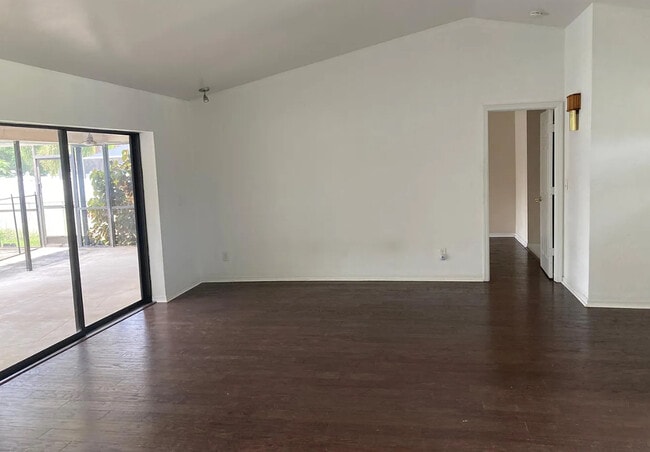 Photo - 313 SE 33rd St