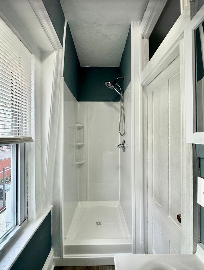 Photo - 50 Common St Unidad #12