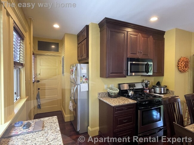 Photo - 200 Larch Rd Unidad #2