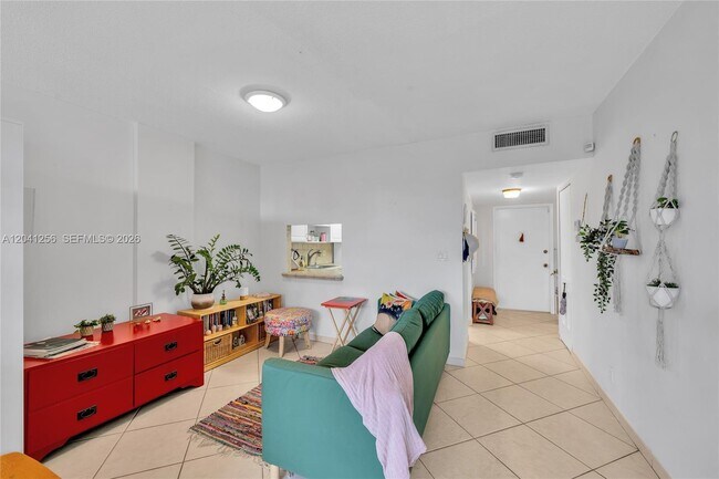 Photo - 3199 S Ocean Dr Unit 402