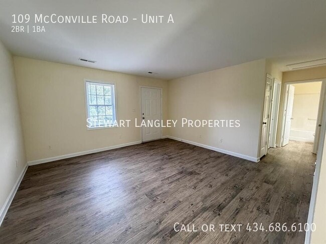 Building Photo - 109 McConville Rd Unit A