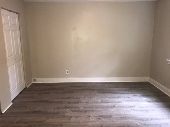 Photo - 1528 Wilson Ave