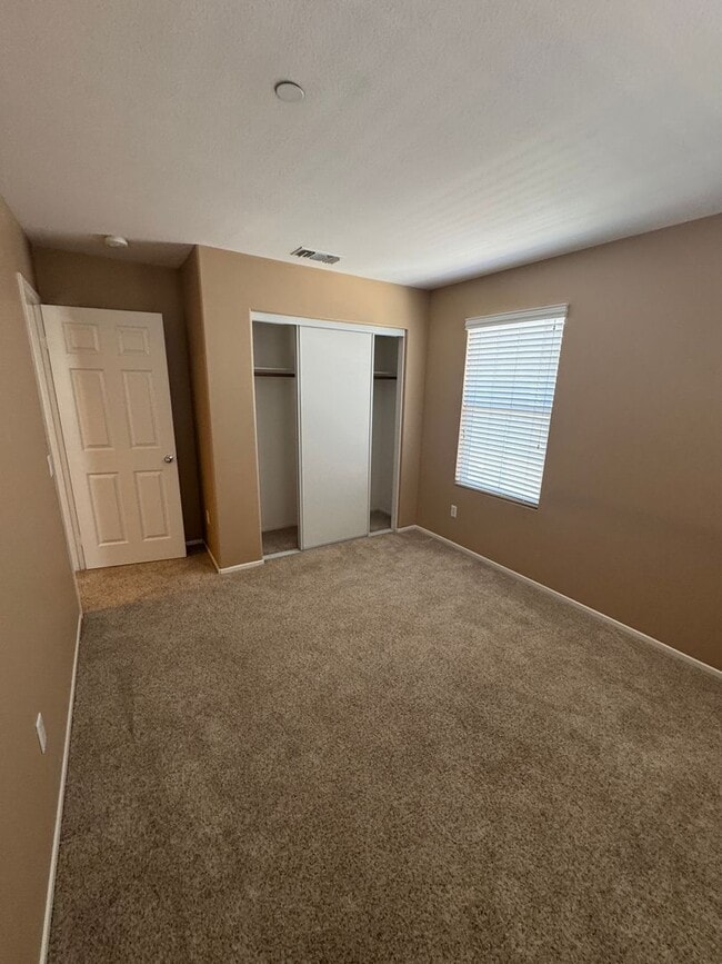 Photo - Ready to move-in! Spacious 4-Bedroom + Loft Home Near Loma Linda University