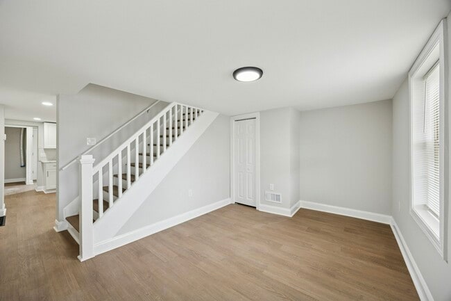 Photo - 635 Stanton Christiana Rd