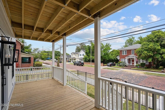 Photo - 816 Rankin St