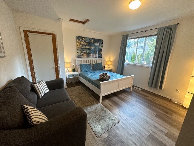 Photo - 27541 44th Pl S Unit Private Guest House