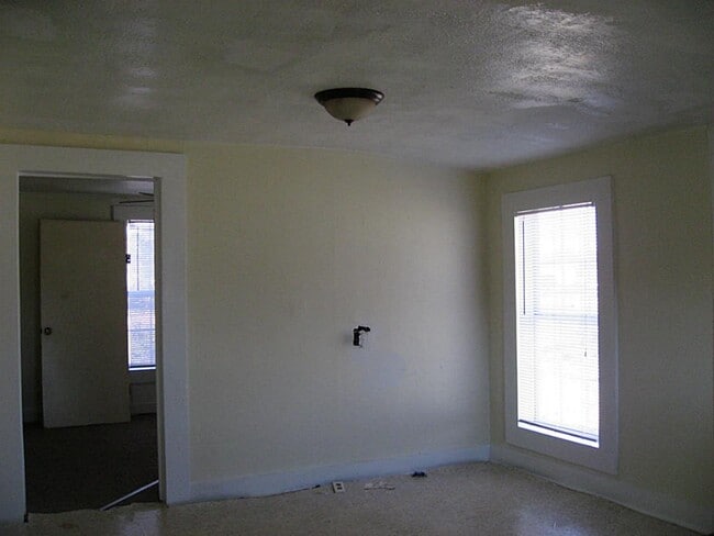 Photo - 15067 Dewberry Ln