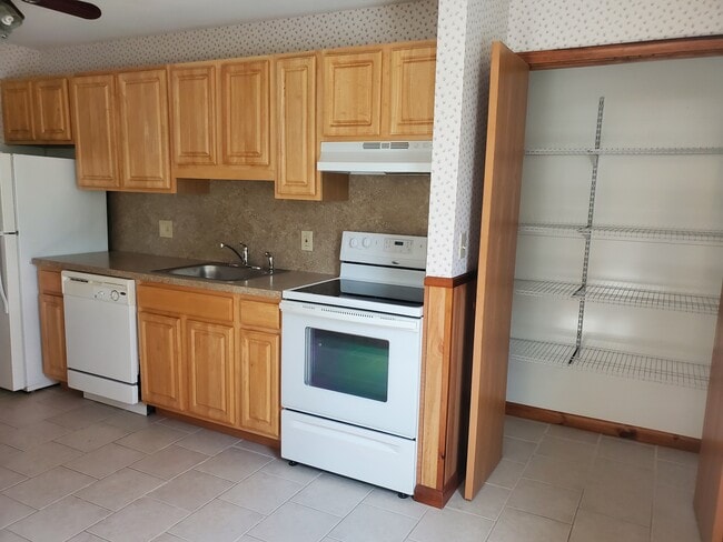 Photo - Forest Lane Apartments Unidad 801