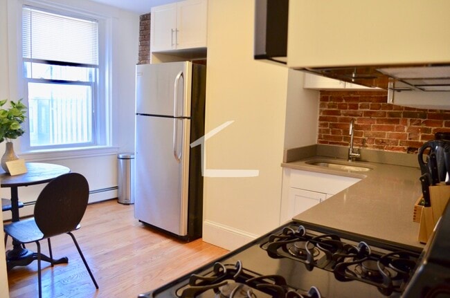 Photo - 37 E Springfield St Unit 3