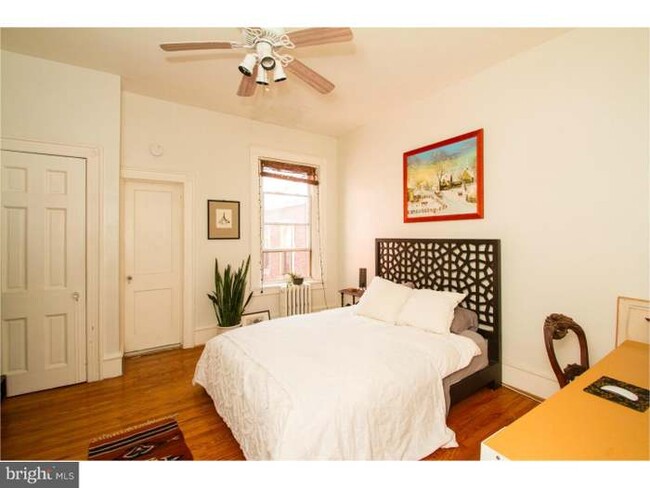 Photo - 947 N 5th St Unidad Apt 2f