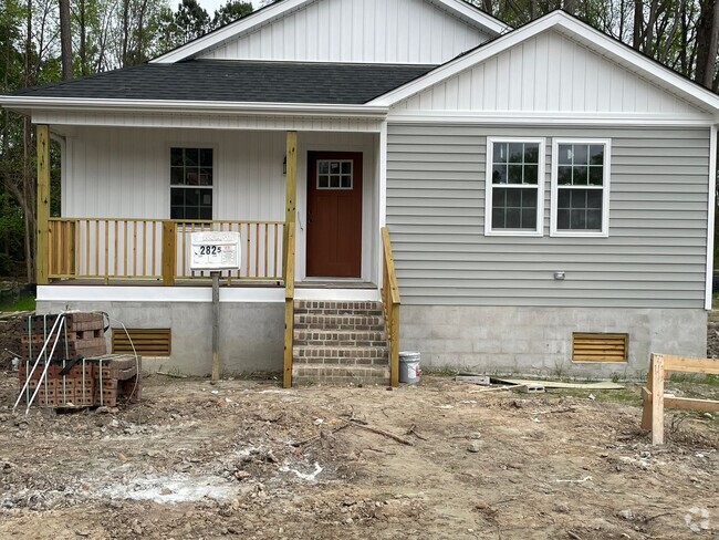 Building Photo - 2825 Lancaster Rd NW Rental