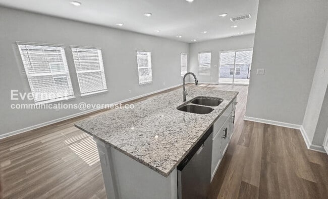 Photo - 8155 Huspa Ave