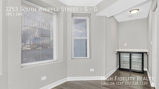 Photo - 2253 S Whipple St Unit G